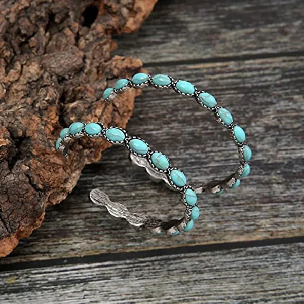 Vintage Turquoise Earrings - Image 3