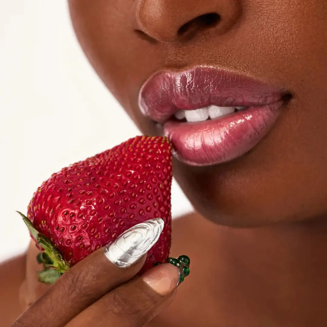 Mrypek Lip-Plumping Glossy Lip Balm - Image 8